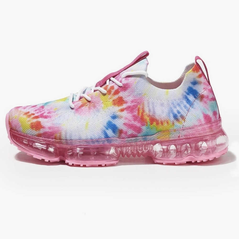 NEW LA SHEELAH SNEAKERS